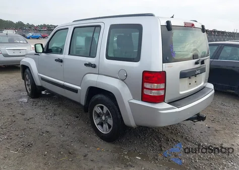 2008 Jeep Liberty Sport z USA, uszkodzony, nr VIN 1J8GP28K98W122577